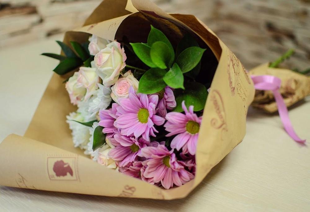 Букет цветов из: Розы и Хризантемы в Кущевской