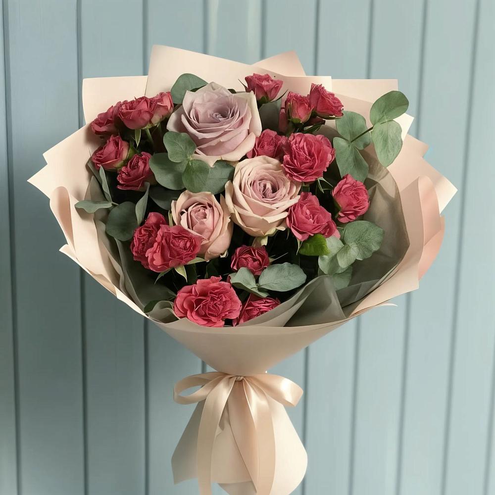 Букет цветов из: Гвоздики и Розы в Кущевской