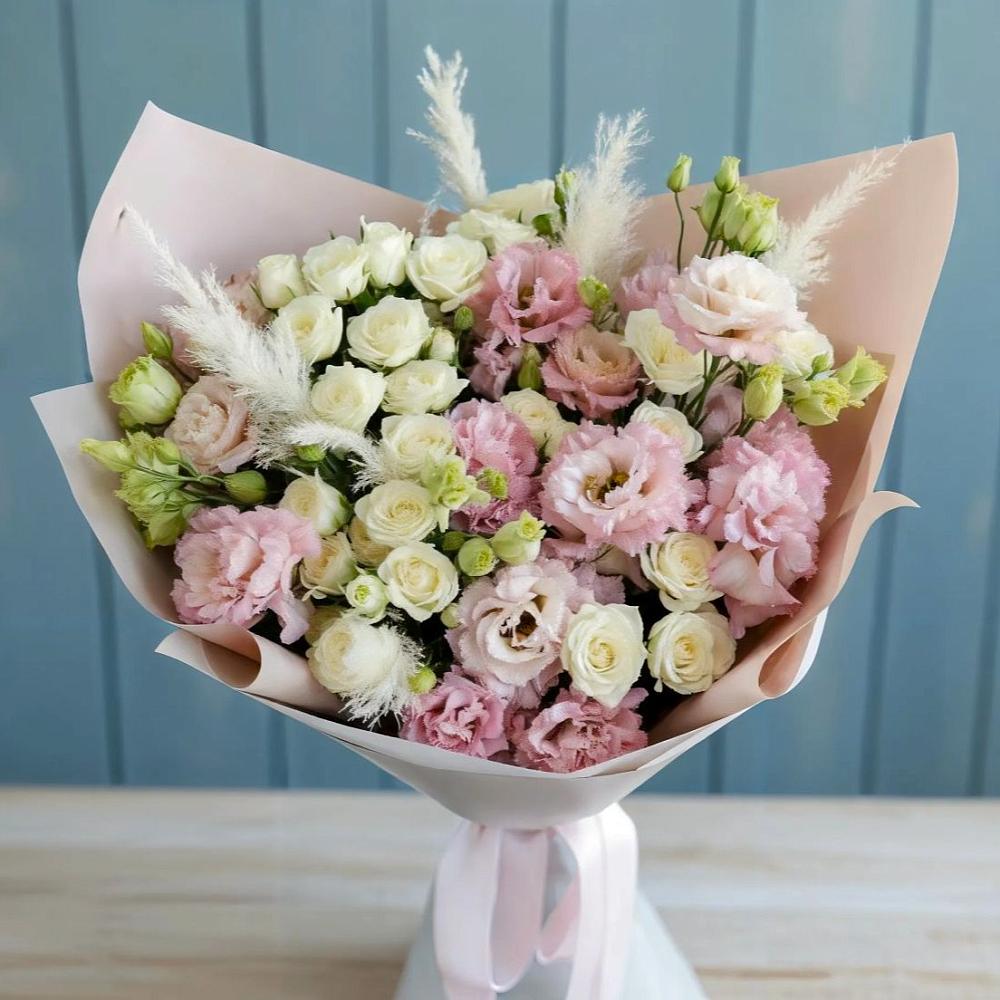 Букет цветов из: Альстромерии и Розы в Кущевской