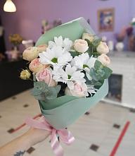 Букет милый в Кущевской Букет цветов из: Хризантемы и Розы в Кущевской