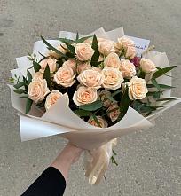 Букет Кремовые розы Латте в Кущевской