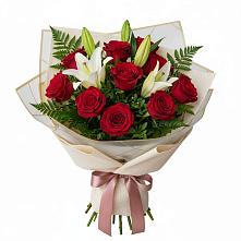 Букет цветов из:  Лилии и Розы в Кущевской