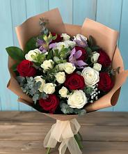 Букет цветов из:  Розы и Альстромерии в Кущевской