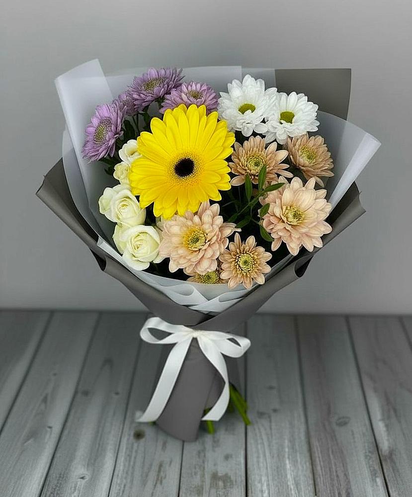 Букет цветов из: Розы, Герберы и Хризантемы в Кущевской