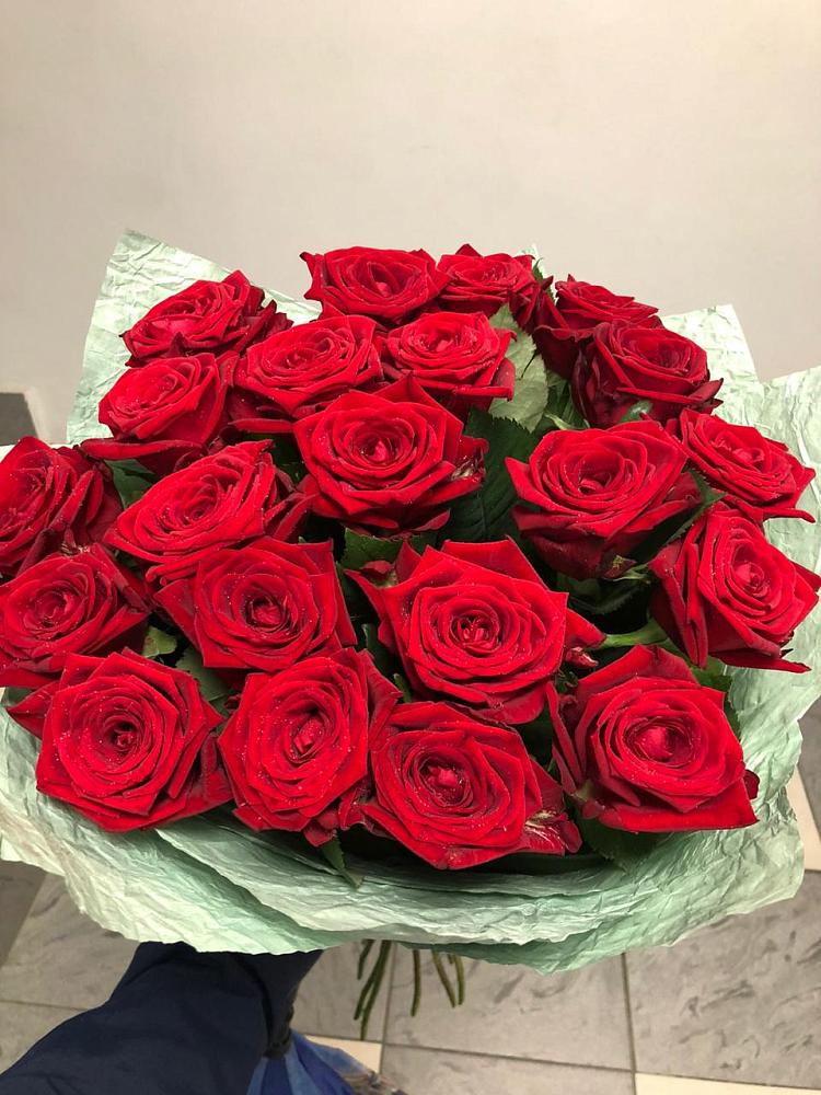 Розы Классика в Кущевской Букет Классика в Кущевской