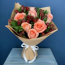 Букет цветов из:  Розы и Альстромерии в Кущевской