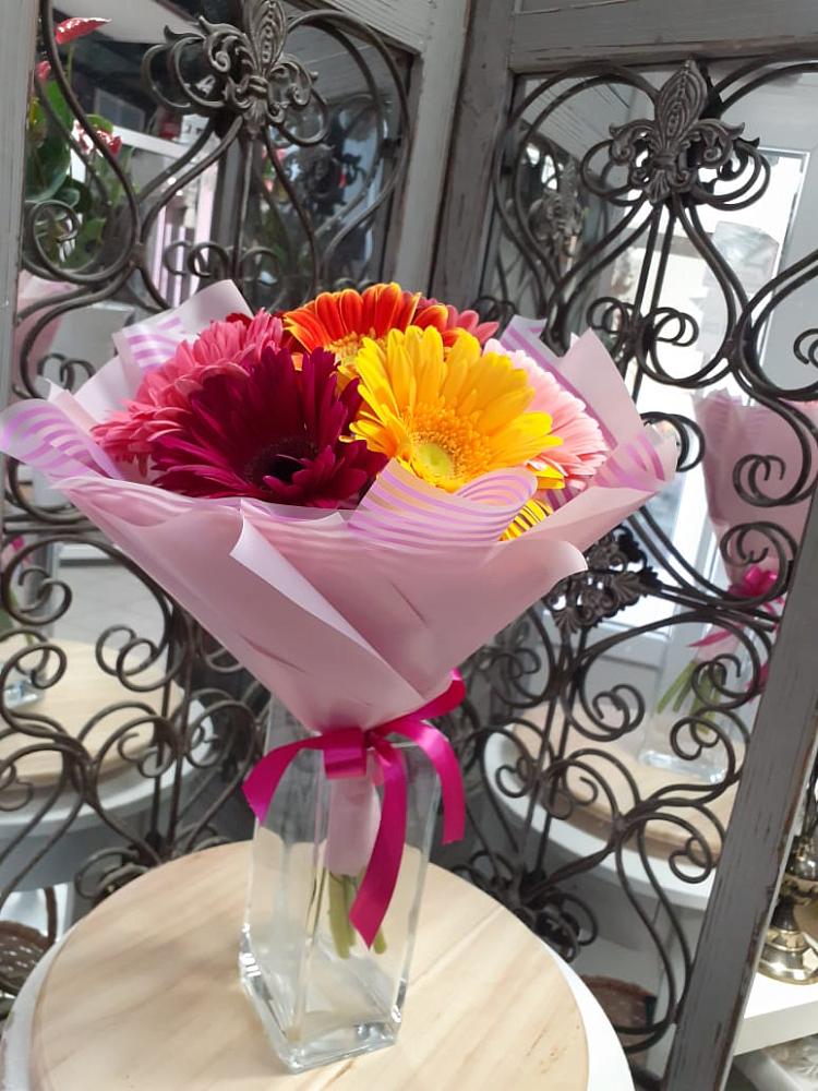 Букет цветов из: Герберы в Кущевской