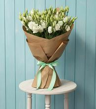 Букет цветов из:  Лизиантусы в Кущевской