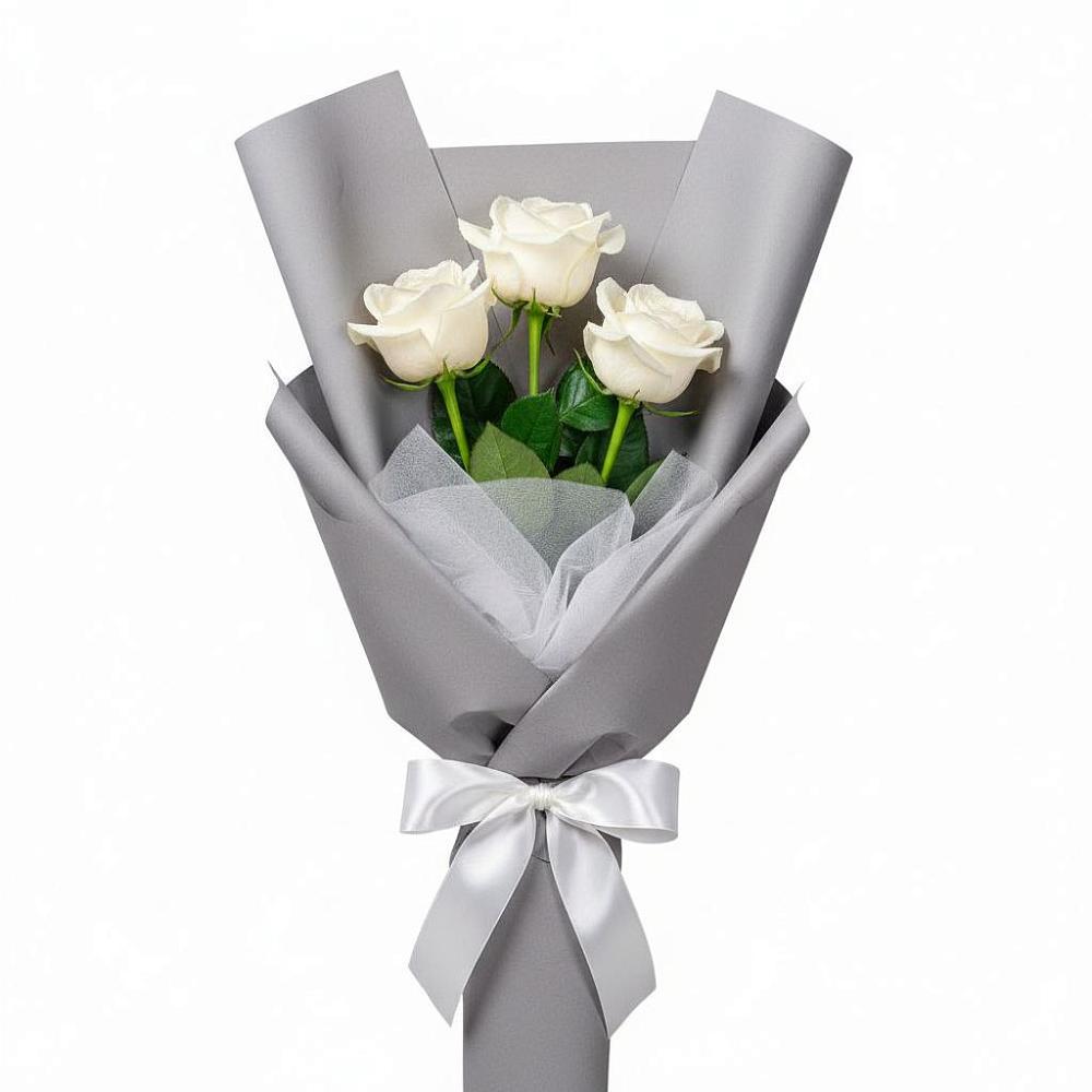 Букет 3 белые розы в Кущевской