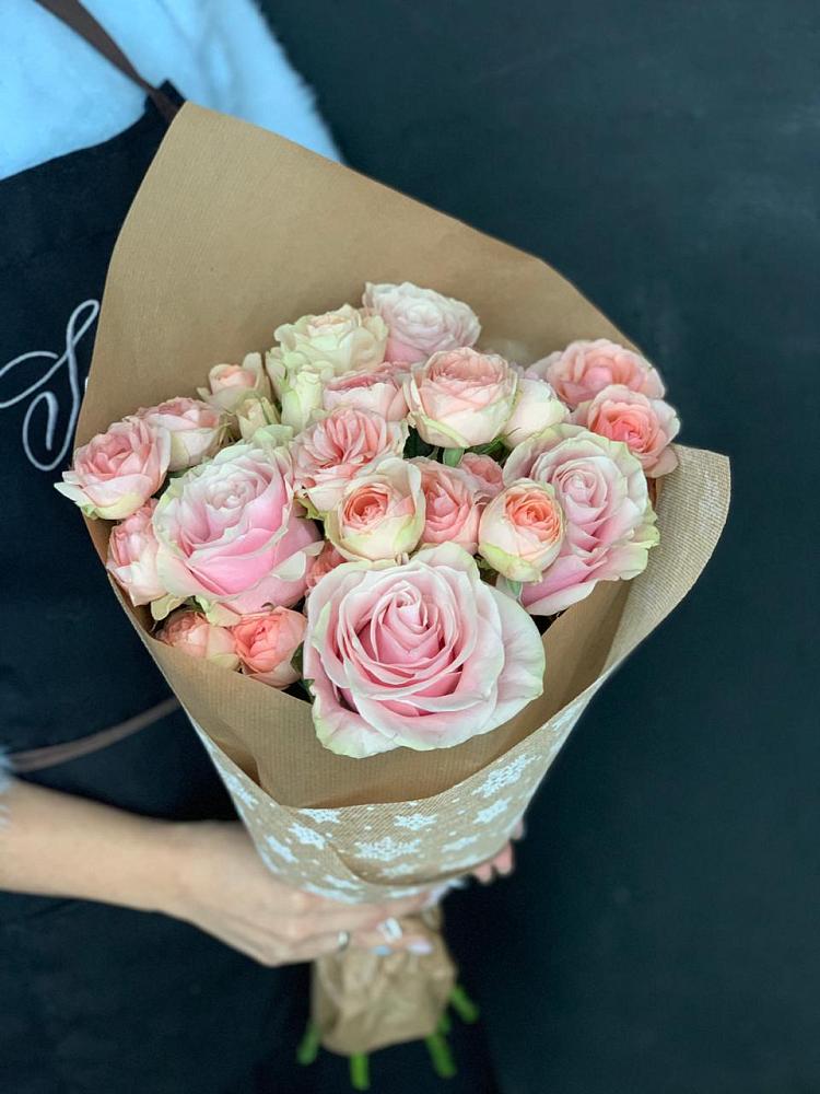 Букет цветов из: Хризантемы и Розы в Кущевской