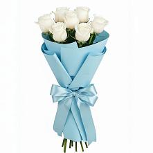 Букет 7 белых роз Проуд в Кущевской