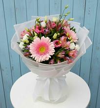 Букет цветов из:  Герберы, Альстромерии и Лизиантусы #REPLACE_PRED# Кущевской