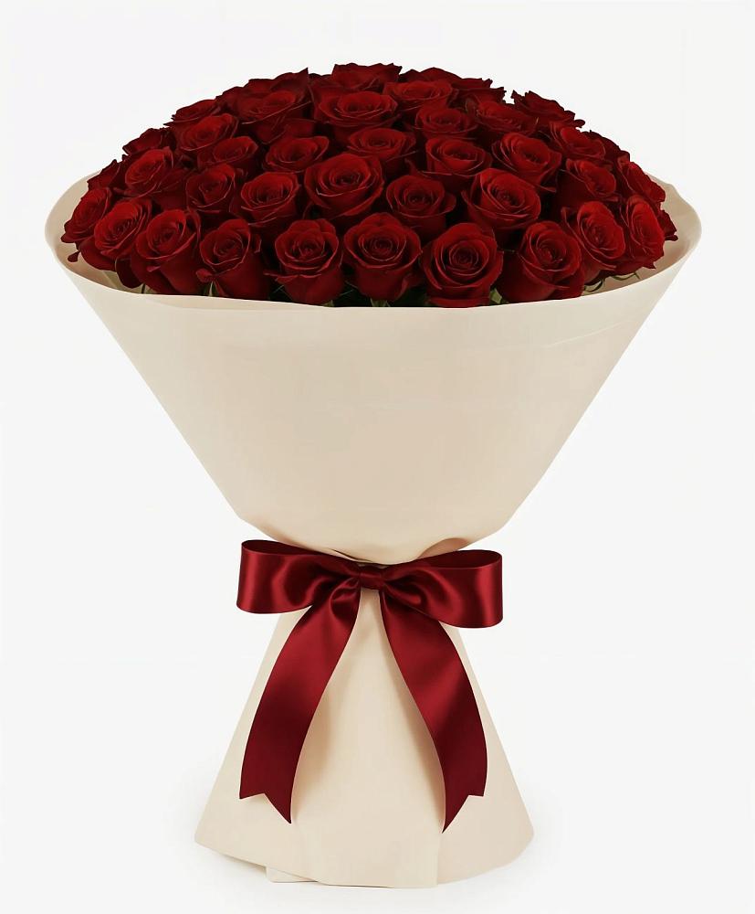 Букет 101 Бордовая роза Блэк Бакарра в Кущевской