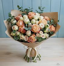 Букет цветов из:  Альстромерии и Розы в Кущевской